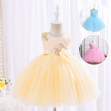 Load image into Gallery viewer, Kids Girl Tulle Embroidery Sleeveless Elegant Flower Dress + Flower Hairband, for Weddings, Parties, Birthdays, Fashion Shows & Piano Perform Toddler Formal Dress