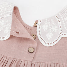 Load image into Gallery viewer, Little Girls Vintage Dress with Collar Lace Trim Toddlers Cotton Sateen Dress with Collar Children Fashion Loose Short-sleeved Casual Skirt Cotton and Linen Flower Spring Summer Casual Dress Lace Baby Girl Dress