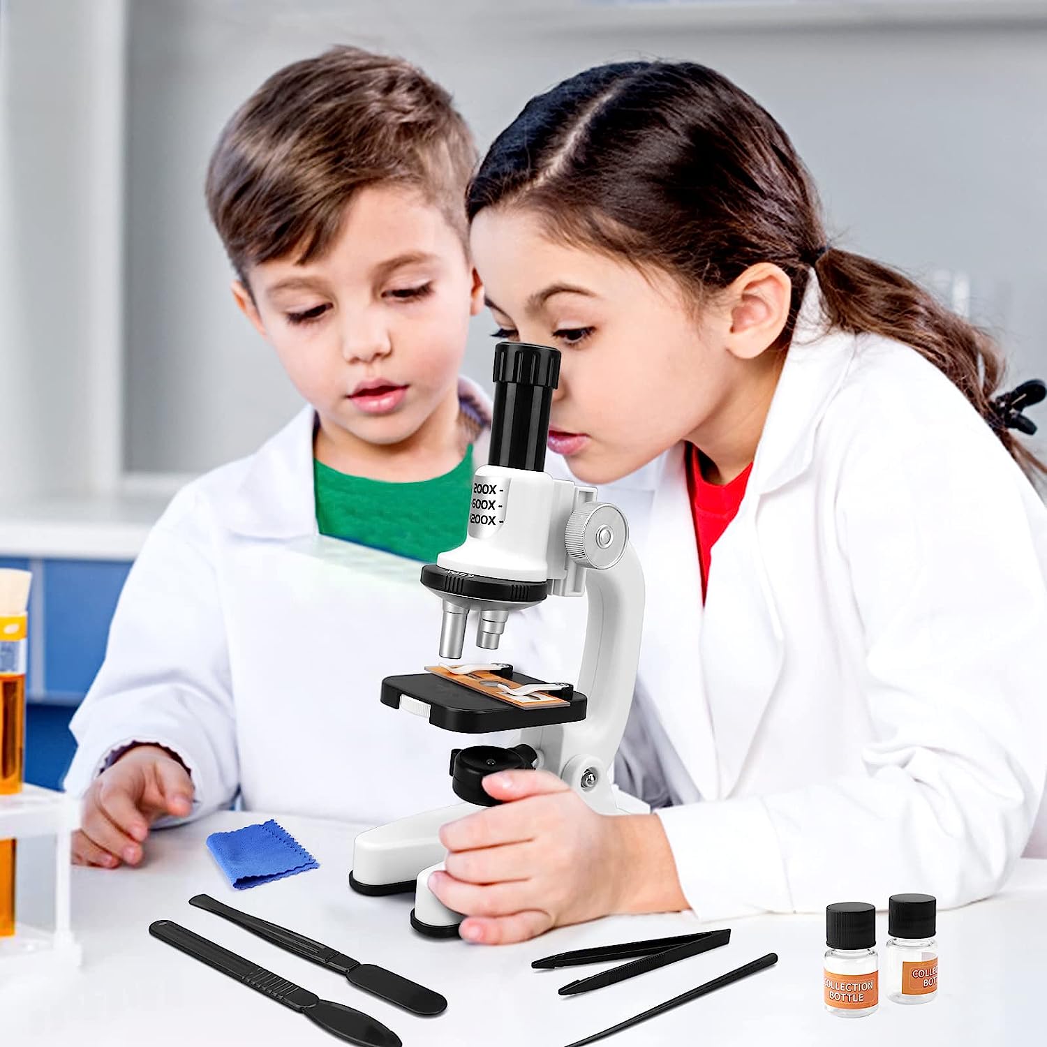 Microscope numérique réglable 60-180 x pour enfants, kit de microscope  éducatif scientifique portable avec 12 diapositives, support de téléphone  portable réglable, cadeau jouet pour enfant.